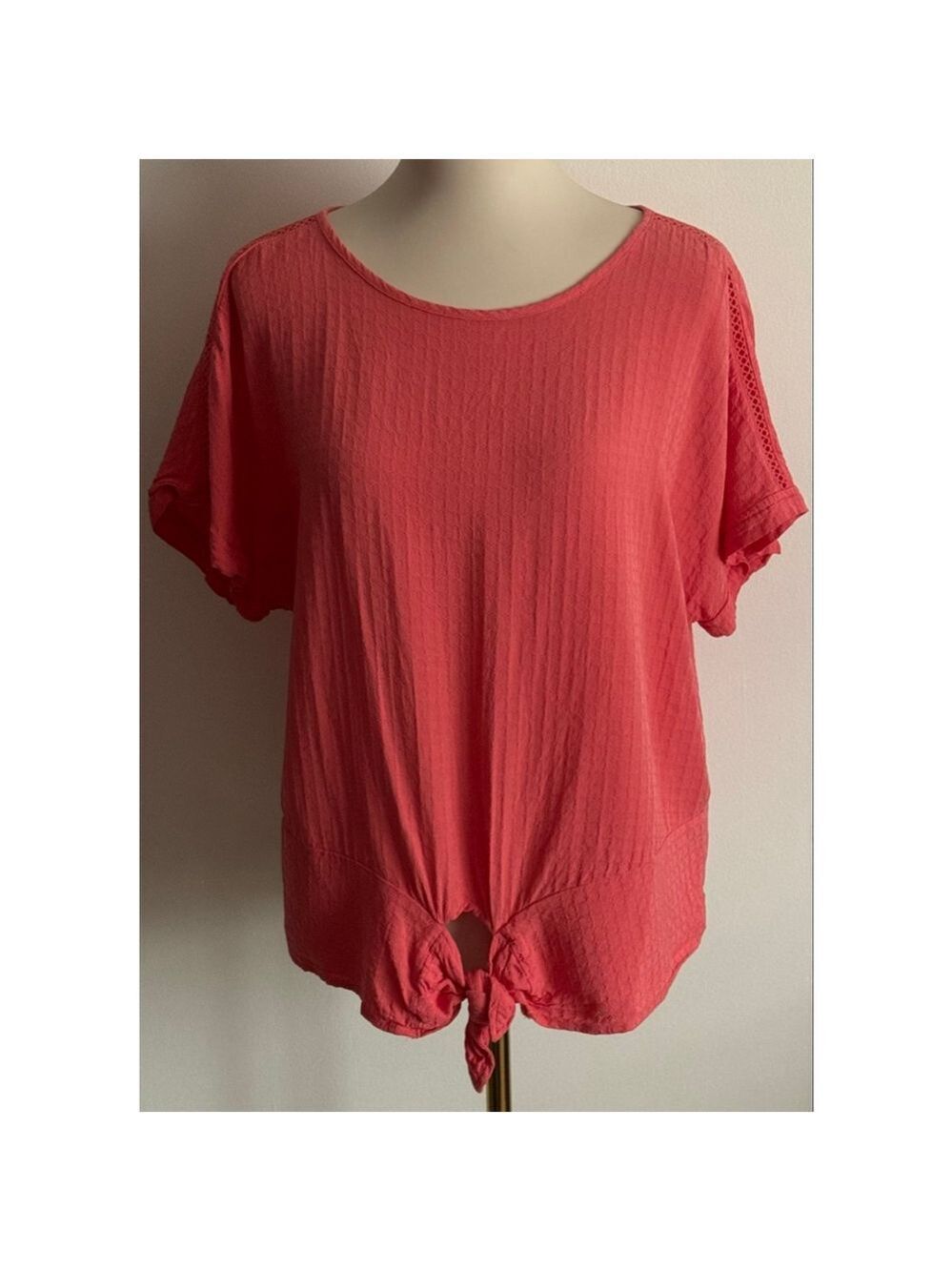 Women's Buffalo David Bitton Coral Short Sleeve Tee L